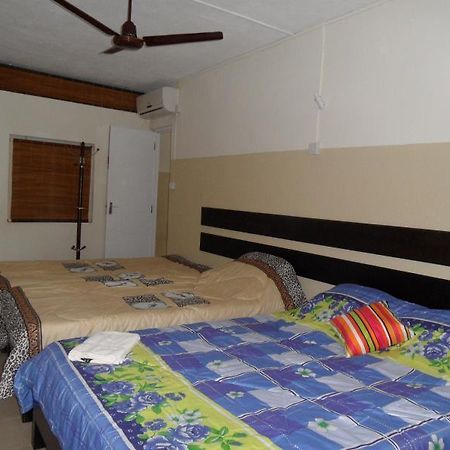 Sun 7 Guest House-Hotel Grand Baie Extérieur photo